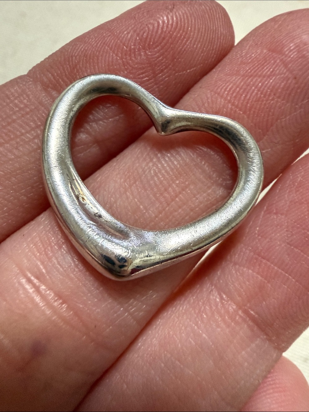 Tiffany & Co. 925 Peretti Sterling Silver Open Heart Charm Pendant